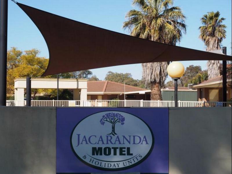 Jacaranda Holiday Units Swan Hill Extérieur photo