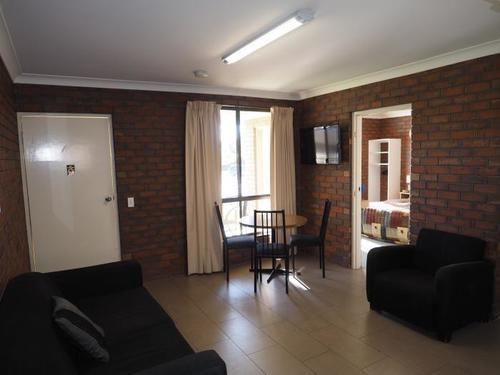 Jacaranda Holiday Units Swan Hill Extérieur photo