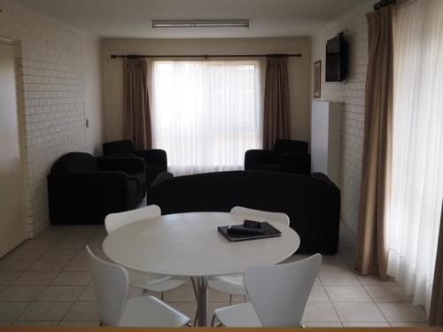 Jacaranda Holiday Units Swan Hill Extérieur photo