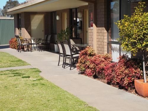 Jacaranda Holiday Units Swan Hill Extérieur photo
